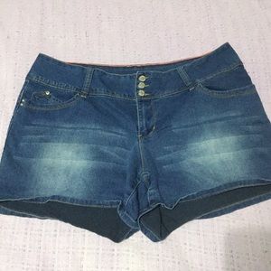 Plus size shorts